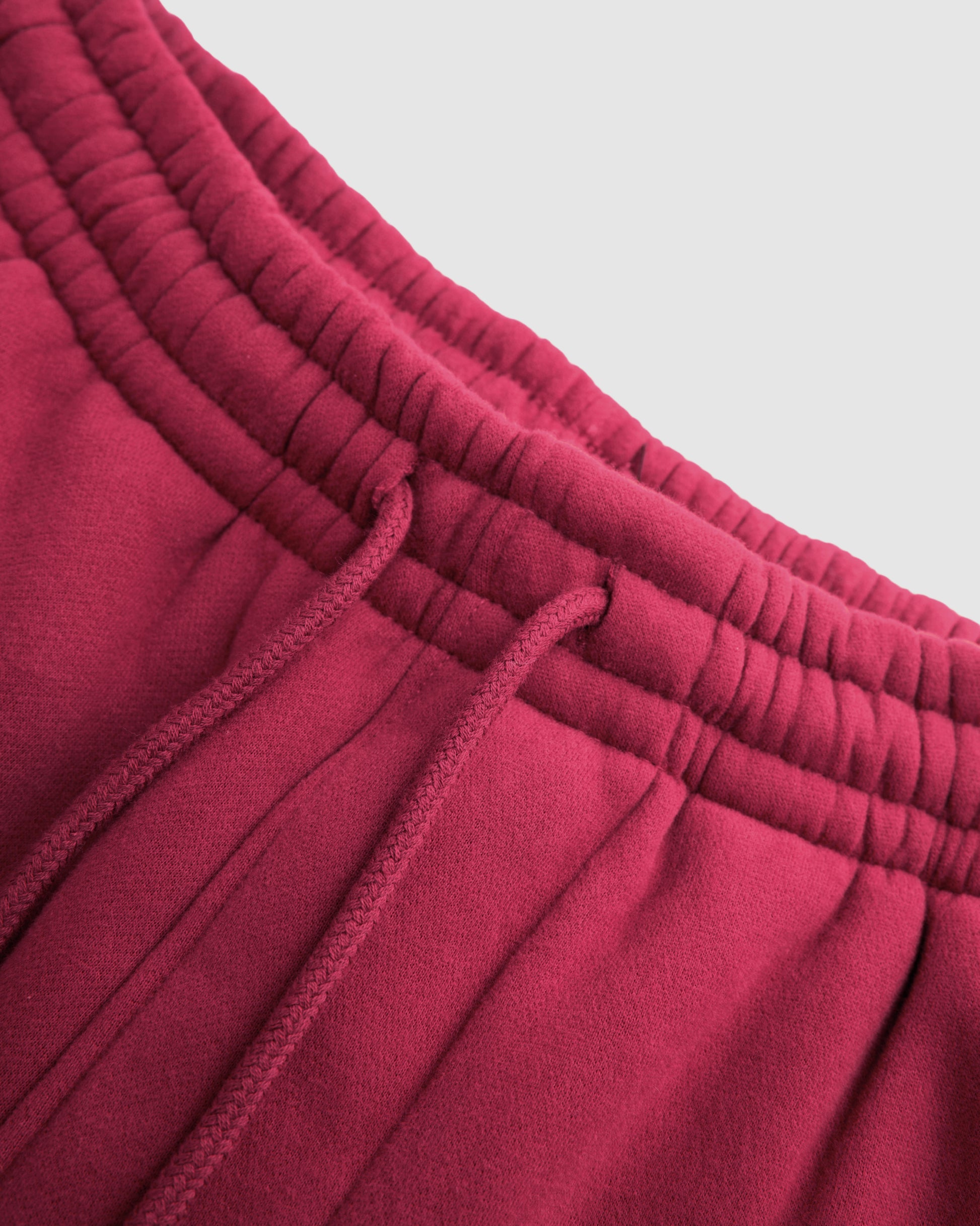 DEVILDRAPE UNISEX RED SWEATPANTS ESSENTIAL